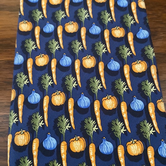 Vintage Joseph & Lyman 💯 % silk tie - Picture 3 of 5